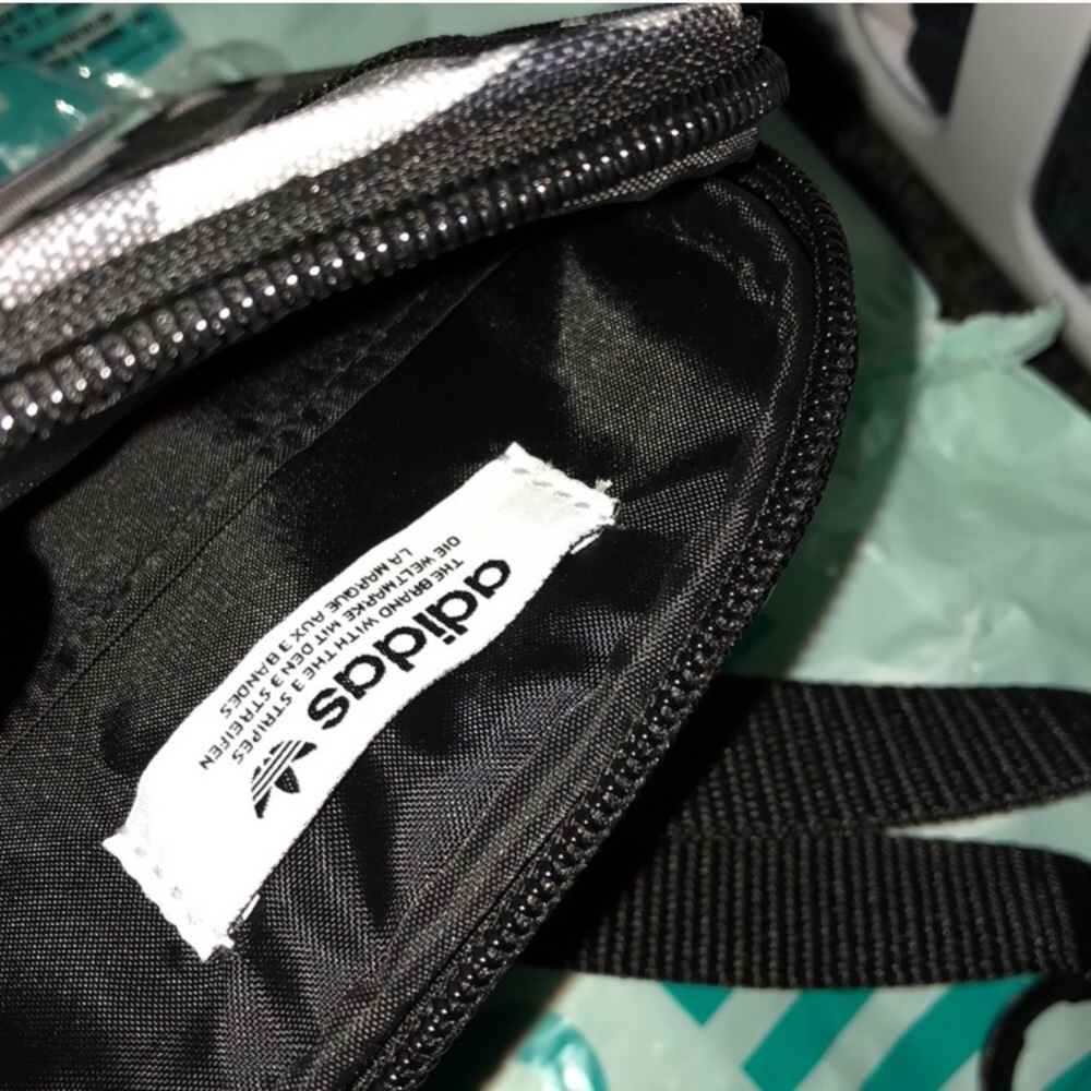 NWT Adidas Camo Bag - Picture 3 of 5